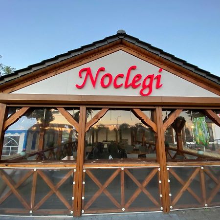 Noclegi Sobanskich Gniezno Exterior foto